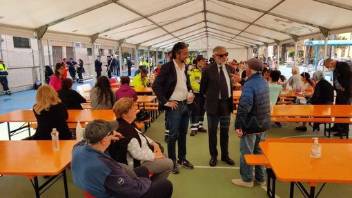 Bomba Day a Taggia: il Prefetto tra gli evacuati, "Persone accolte in maniera affettuosa"