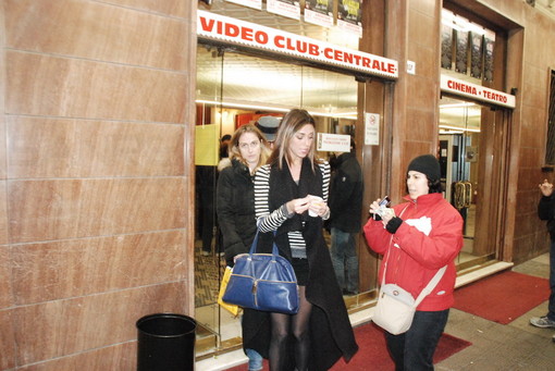 Ve la ricordate Belen che mangiona? Anche quest'anno andremo a curiosare tra i menù dei Vip