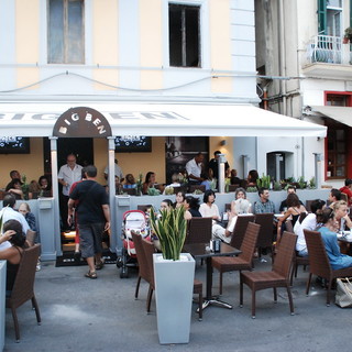 Sanremo: domani sera Hippy Party al Big Ben in piazza Bresca