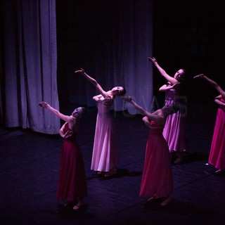 Sanremo: le più belle foto dello spettacolo 'Le vie en rose... Bolero' di Tiziana De Lio Sanremo: le più belle foto dello spettacolo 'Le vie en rose... Bolero' di Tiziana De Lio