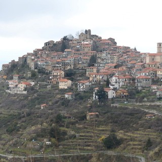 Sicurezza di edifici e territorio: Bajardo chiede finanziamento da 300 mila euro per l’abbattimento di un palazzo pericolante
