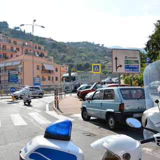 Sanremo: guasto ad un bilico all'uscita dell'Aurelia Bis del Borgo, chiusa l'arteria in ingresso fino alle 18.309