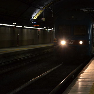 La stazione di Sanremo al buio