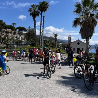 “Il futuro arriva in bicicletta”: Bimbimbici tocca Ventimiglia, Vallecrosia e Bordighera (Foto) “Il futuro arriva in bicicletta”: Bimbimbici tocca Ventimiglia, Vallecrosia e Bordighera (Foto)