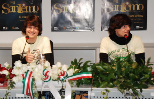 Festival di Sanremo 2011: BTwins "Puntiamo in alto, senza limiti!" Festival di Sanremo 2011: BTwins "Puntiamo in alto, senza limiti!"