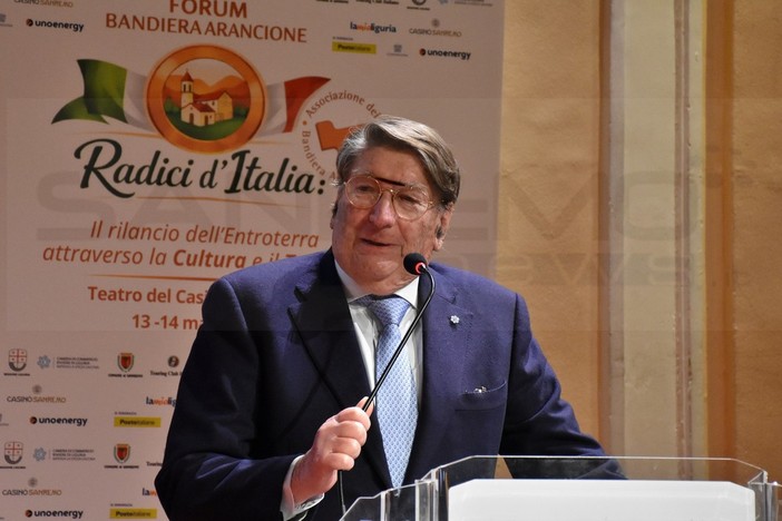 Enrico Lupi Enrico Lupi