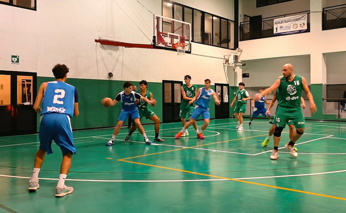 Pallacanestro: sconfitta interna per il Bvc Sanremo nel torneo di Divisione 1 contro l'Auxilium Genova Pallacanestro: sconfitta interna per il Bvc Sanremo nel torneo di Divisione 1 contro l'Auxilium Genova