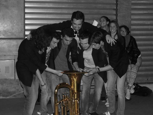 Musica: serie di concerti tra luglio e agosto per la band ponentina dei 'Black Velvet' Musica: serie di concerti tra luglio e agosto per la band ponentina dei 'Black Velvet'