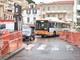 Sanremo: iniziati i lavori sui 'sampietrini' in via Asquasciati e piazza Colombo, ma il parcheggio selvaggio blocca il traffico (Foto e Video)