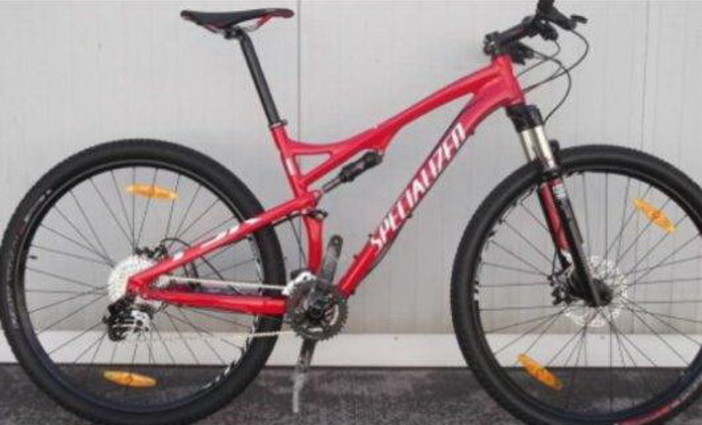 Sanremo: bicicletta rubata ieri sera nei pressi dello 'Zampillo', l'appello dei proprietari Sanremo: bicicletta rubata ieri sera nei pressi dello 'Zampillo', l'appello dei proprietari