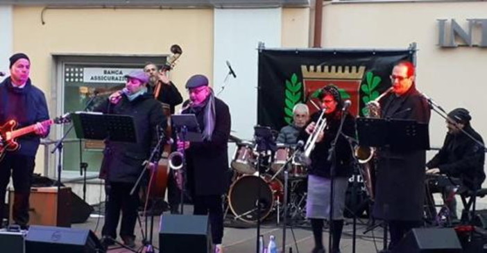 Sanremo: oggi pomeriggio in piazza Borea D'Olmo il concerto dei ‘The Brilliant Tina Linetti’s’