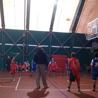 Pallacanestro: una vittoria ed una sconfitta nell'ultimo fine settimana per le formazioni del Blue Basket Diano Pallacanestro: una vittoria ed una sconfitta nell'ultimo fine settimana per le formazioni del Blue Basket Diano