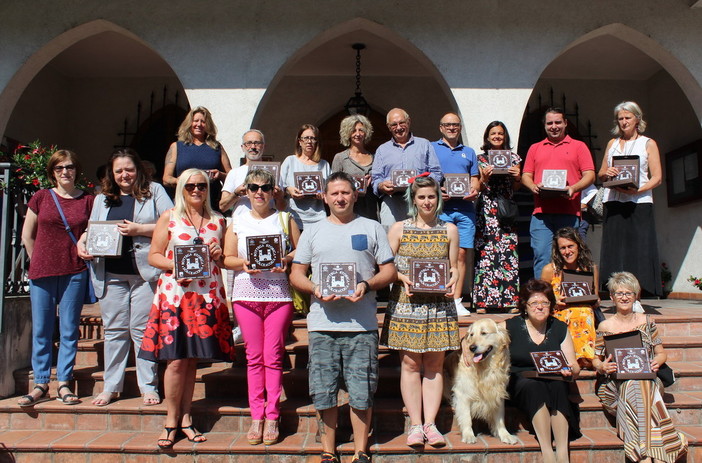 Confcommercio e Comune premiano le botteghe storiche di Dolceacqua