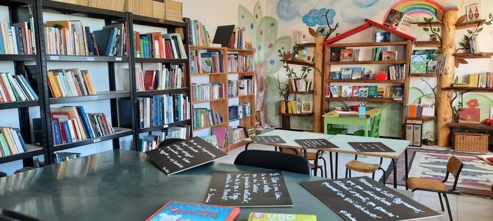 Bajardo ha 'raddoppiato' la sua biblioteca: all'interno anche un nuovo angolo per bambini e ragazzi (Foto)