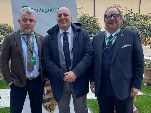 Il Senatore Gianni Berrino all'assemblea nazionale di Confragricoltura "Preservare il territorio" Il Senatore Gianni Berrino all'assemblea nazionale di Confragricoltura "Preservare il territorio"