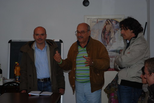 Imperia: il candidato sindaco Carlo Capacci in visita nella frazione di Artallo