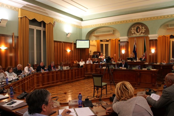 Sanremo: terminato dal Movimento 5 Stelle il sondaggio ‘Politici sanremesi e Massoneria?’ Sanremo: terminato dal Movimento 5 Stelle il sondaggio ‘Politici sanremesi e Massoneria?’