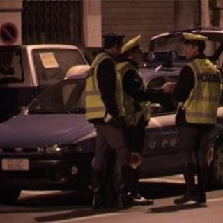 Inseguimento da film sull'autostrada da Imperia a Bordighera: fermato pilota 28enne Inseguimento da film sull'autostrada da Imperia a Bordighera: fermato pilota 28enne