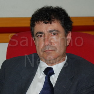 Taggia: aumenti indennità della giunta, la risposta dell'assessore Manni al consigliere Negroni