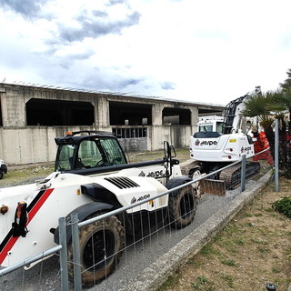 Sanremo: al via oggi l'allestimento del cantiere per la demolizione dell'ecomostro di Portosole (Foto e Video)