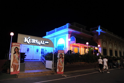 Ruba una borsa all’interno del Kursaal: i Carabinieri di Bordighera denunciano un cittadino francese Ruba una borsa all’interno del Kursaal: i Carabinieri di Bordighera denunciano un cittadino francese