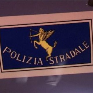 Ventimiglia: a bordo di una Q5 rubata in Francia, la Polizia Stradale arresta un francese di origine tunisina