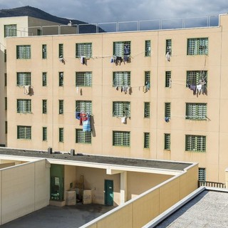 Sanremo: tre coltelli rudimentali trovati ieri mattina in una cella del carcere di Valle Armea Sanremo: tre coltelli rudimentali trovati ieri mattina in una cella del carcere di Valle Armea