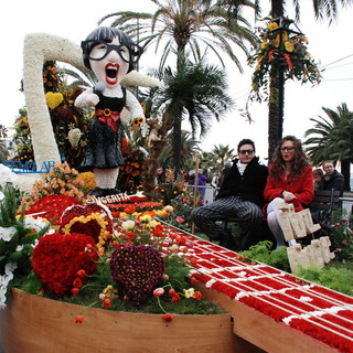 Sanremo: cambia il percorso dei 'Carri fioriti', due giri tra via Nino Bixio e via Roma