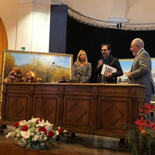 Bordighera: ex Chiesa Anglicana gremita per la presentazione del nuovo libro di Antonio Caprarica (Foto)