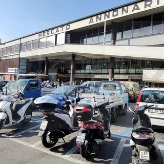 Sanremo: richiesta di chiudere l'Annonario alle 18 rimane senza firma, stamattina è intervenuto il Segretario Generale Sanremo: richiesta di chiudere l'Annonario alle 18 rimane senza firma, stamattina è intervenuto il Segretario Generale