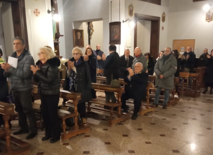 Sanremo: concerto per beneficienza alla chiesa dei Frati Cappuccini, l'Anfi raccoglie 800 euro (Foto) Sanremo: concerto per beneficienza alla chiesa dei Frati Cappuccini, l'Anfi raccoglie 800 euro (Foto)