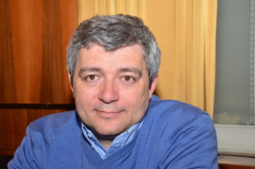 Carpasio: manca una tubazione di convoglio dei liquami, avviso di garanzia per il Sindaco Seravalli Carpasio: manca una tubazione di convoglio dei liquami, avviso di garanzia per il Sindaco Seravalli
