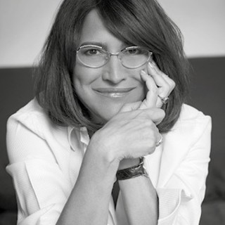 San Bartolomeo al Mare: con Cinzia Leone si chiude "Parole &amp; Musica alla Rovere"