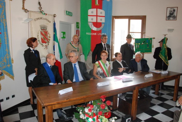 Repubblica di Pigna: le foto ed i filmati della cerimonia per il 70° anniversario, presenti le autorità