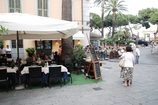 Sanremo: dopo l'arrivo dei migranti a Ventimiglia, anche la città dei fiori lamenta un calo di afflusso turistico