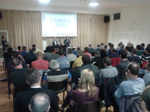 Sanremo: grande successo di partecipazione per il corso tecnico professionale sulle 'Canne fumarie'