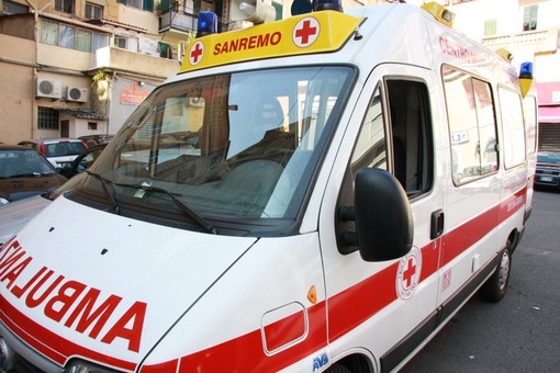 Sanremo, la Croce Rossa offre trasporto ai seggi per i cittadini con difficoltà a deambulare Sanremo, la Croce Rossa offre trasporto ai seggi per i cittadini con difficoltà a deambulare
