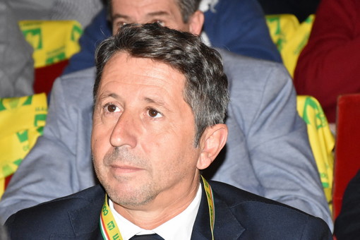 Riuscirà la Regione a far attivare la fibra a Badalucco? Incontro di Matteo Orengo con Marco Bucci Riuscirà la Regione a far attivare la fibra a Badalucco? Incontro di Matteo Orengo con Marco Bucci