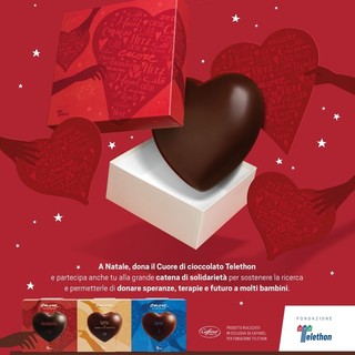 Fondazione Telethon e associazione Oasi Angeli di Pace insieme nelle piazze per i banchetti con i Cuori di Cioccolato