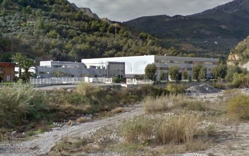 Ventimiglia: sarà un 1° maggio da dimenticare per i dipendenti della 'Cipriani Srl', chiude la filiale con 60 licenziamenti
