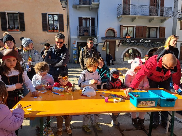 Carnevale sulla neve: porta il tuo disegno da Bottero Ski e ricevi un simpatico omaggio! Carnevale sulla neve: porta il tuo disegno da Bottero Ski e ricevi un simpatico omaggio!