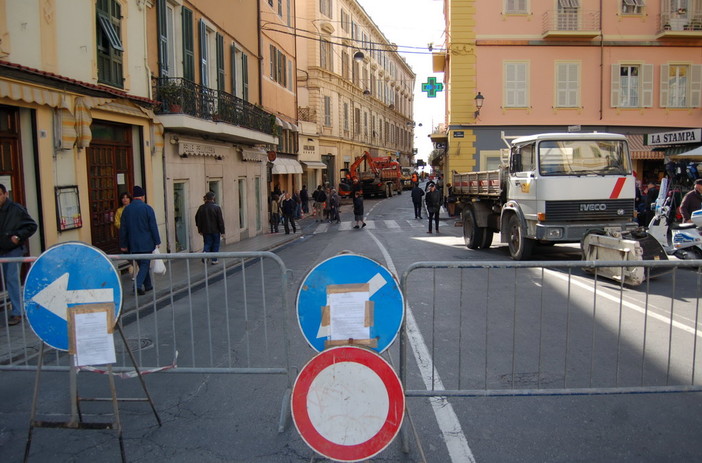 Sanremo: oltre a via Feraldi da domani serie di lavori in città, tutti i particolari Sanremo: oltre a via Feraldi da domani serie di lavori in città, tutti i particolari