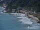 Ventimiglia: cade alla spiaggia delle Calandre, soccorsi e trasporto via mare per un giovane 17enne
