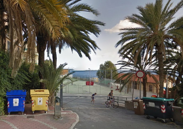 Ospedaletti: nuovo parcheggio al posto del campetto di via Matteotti, una cinquantina di nuovi posti auto