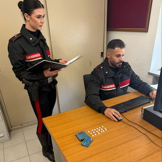 Sanremo: crack nascosto in bocca, i Carabinieri arrestano un 37enne senegalese per spaccio di droga