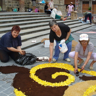 Le foto dell'infiorata per Corpus Domini ad Arma di Taggia