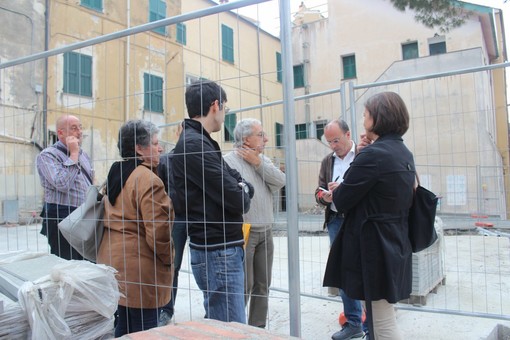 Imperia: incontro tra Antonio Seschleiefer e Carlo Capacci, il Comitato si dissocia Imperia: incontro tra Antonio Seschleiefer e Carlo Capacci, il Comitato si dissocia