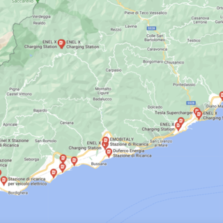 Mobilità elettrica nell’entroterra, perché non si punta sulle colonnine per la ricarica di auto e biciclette?