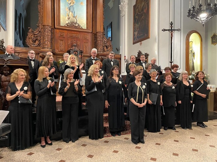 Il Coro Nova Tempora di Sanremo al "Symposium Corale Liguria Musica e Tradizioni" (Foto)