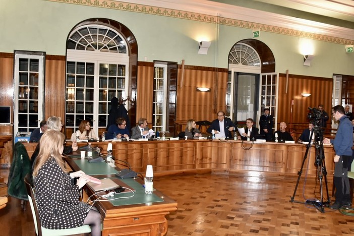 Sanremo: scontro in consiglio su valle Armea, Artioli “Amaie Energia vi aveva avvisati sulla pericolosità dei flussi di studenti e camion”